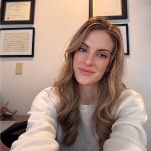 Meet your Posher, Carina